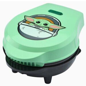 STAR WARS Mandalorian Mini Waffle Maker NIB